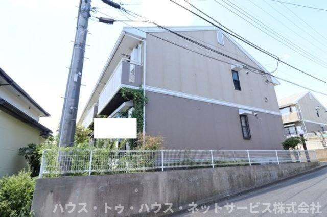ロイヤルタウン泉　Ｄの外観