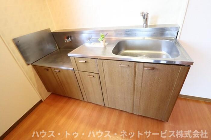 ロイヤルタウン泉　Ｄのキッチン