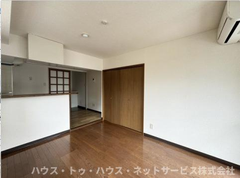 ラフィーヌ・池田５番館の居間・リビング