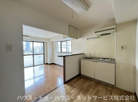 ラフィーヌ・池田５番館の居間・リビング