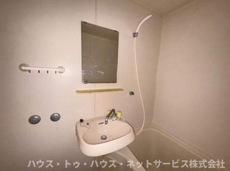 ラフィーヌ・池田５番館の洗面所