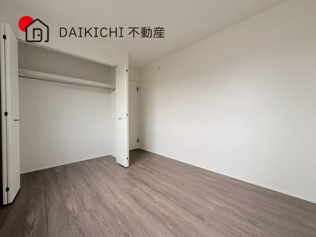 【洋室】 | 北本市東間4期　新築戸建　全5棟　1号棟