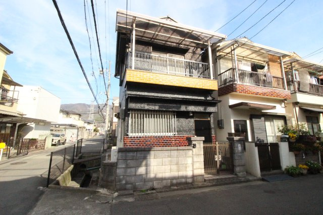 【外観】 | 高安町南4丁目 貸家