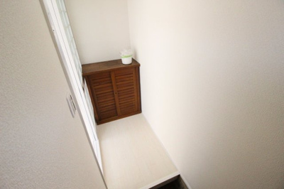 【玄関】 | 高安町南4丁目 貸家