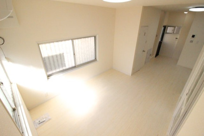 【居間・リビング】 | 高安町南4丁目 貸家