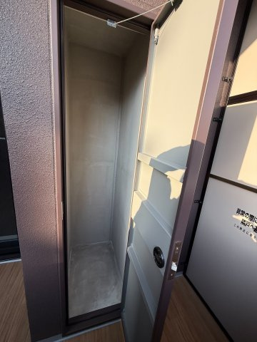 【収納】 | 防災備蓄倉庫。トランクルームとしても使えます。