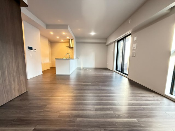 【居間・リビング】 | 【リビングダイニング】約20.6帖のリビングダイニングキッチン！