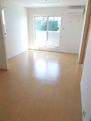 【居間・リビング】 | グランジュテ | 【グランジュテ】居間です