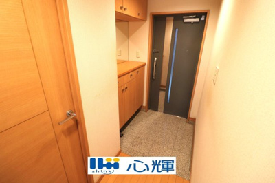 【玄関】 | サーパス若松町 ２階 中古マンション