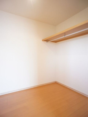 【収納】 | ベルコート | ウォークインクロゼット付きでお部屋はスッキリ♪