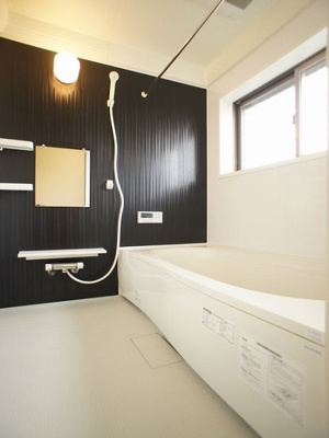 【浴室】 | ベルコート | 浴室換気乾燥機と追い焚き機能付が付いています♪