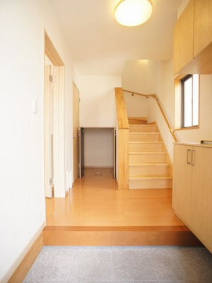 【玄関】 | ベルコート | たくさん収納できるシューズボックスが付いています♪