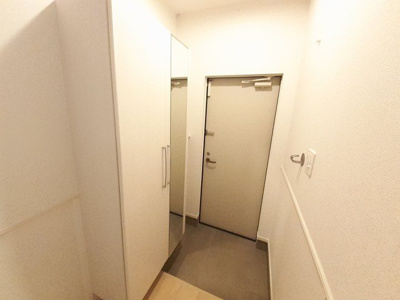 【玄関】 | グランリヴァージュ宮司Ⅰ | 落ち着いた玄関です