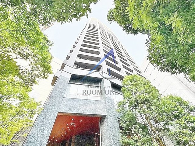 ファーストリアルタワー新宿