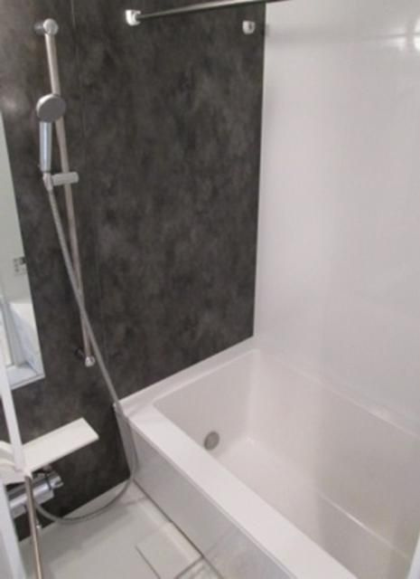 グラントレゾール西日暮里の浴室