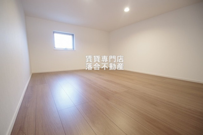 【寝室】 | Patio | ロフト付き