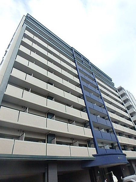 エンクレスト日赤通りの外観