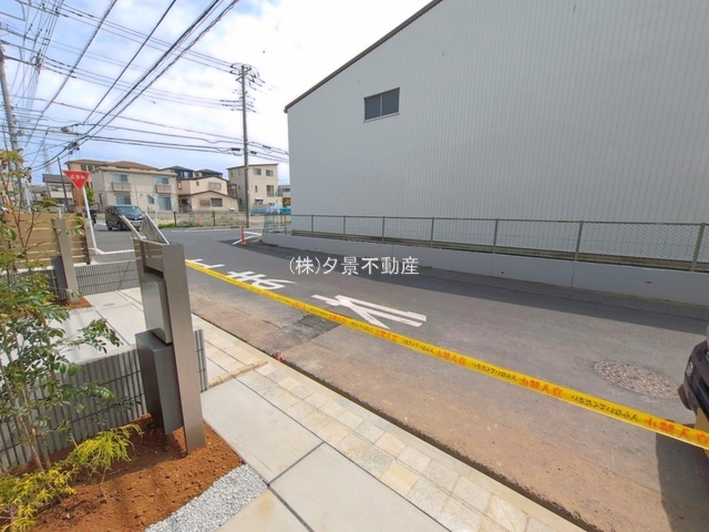 《仲介手数料無料》南区白幡６丁目5-1新築一戸建てブルーミングガーデンの外観