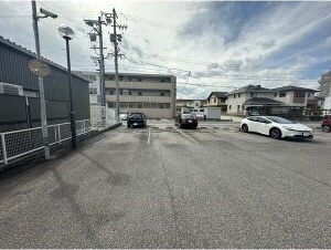 浄水STマンションの駐車場