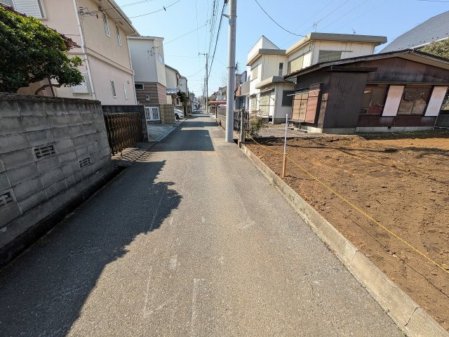 八王子市　富士見町　新築一戸建て　９期の前面道路含む現地写真|～南4ｍ公道に面しています～