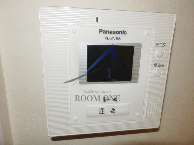 リバシティのセキュリティ|モニター付きインターホンです。