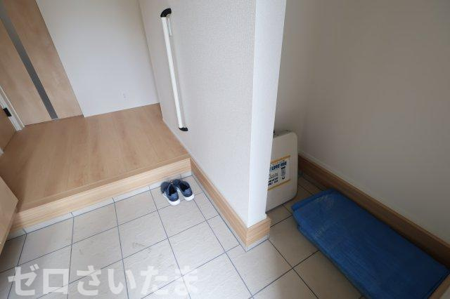 《仲介手数料無料》北区吉野町１丁目387-21新築一戸建てリナージュの玄関