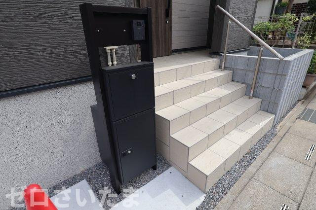 《仲介手数料無料》北区吉野町１丁目387-21新築一戸建てリナージュのセキュリティ|宅配ボックス付き
