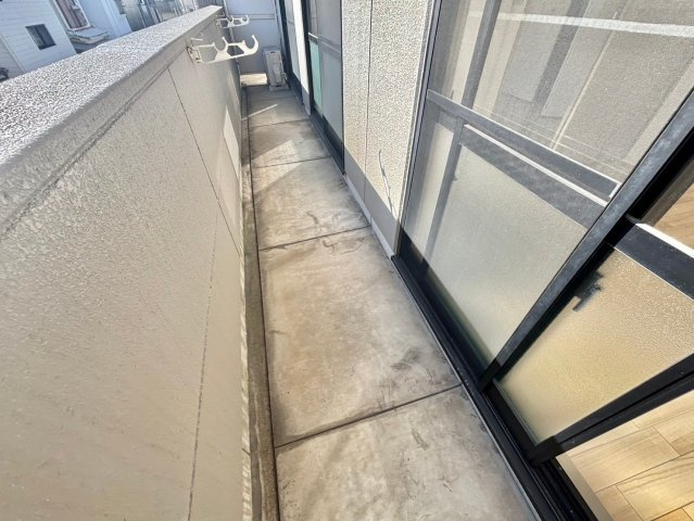 サンヒルズ西今宿の玄関
