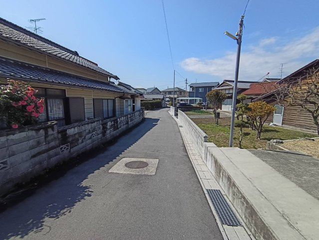 西条市船屋甲599-1　土地の周辺