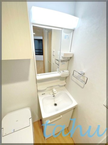 プラチナフォルム板橋本町Ⅰの独立洗面台