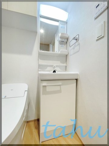 プラチナフォルム板橋本町Ⅰの独立洗面台