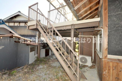 【その他】 | 西脇市中畑町 | バルコニーへの階段