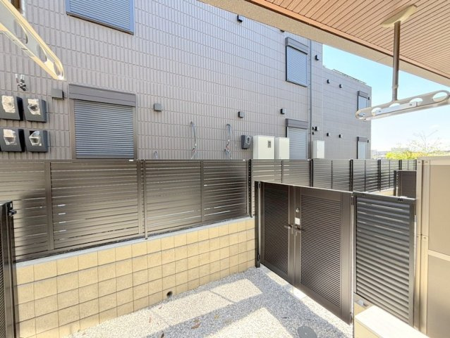 Ｙ’ｓ　Ｆ　Ｒｅｓｉｄｅｎｃｅ　Ⅱのエントランス