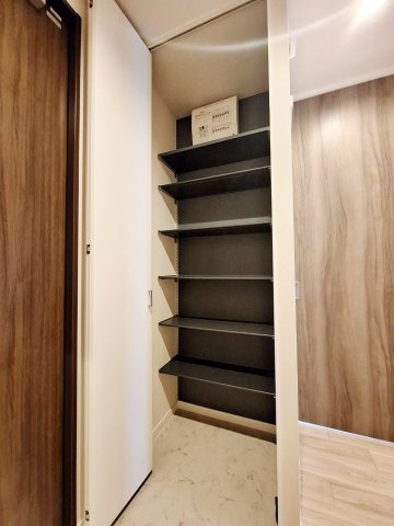 Ｙ’ｓ　Ｆ　Ｒｅｓｉｄｅｎｃｅ　Ⅱの収納