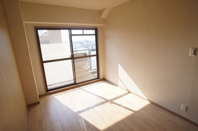 【居間・リビング】の画像