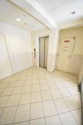 【ロビー】 | ドミール春日野道N