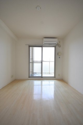 【居間・リビング】 | ドミール春日野道N