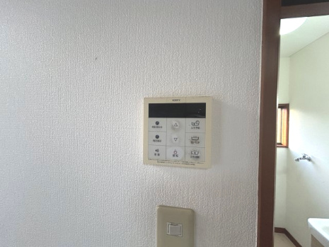 半田市瑞穂町4丁目の浴室