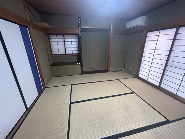 半田市瑞穂町4丁目の和室|1F和室8帖