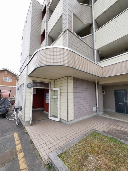 GBⅡのエントランス