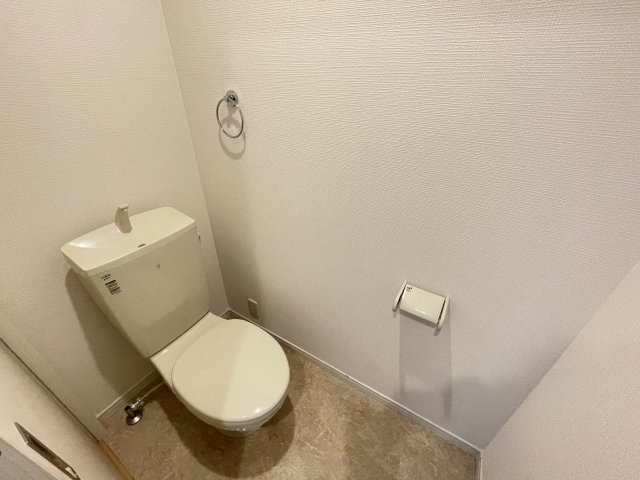 常滑市原松町２ＫＯＤＡＴＥＸⅣのトイレ|写真はイメージです。色仕様は現況優先になります。