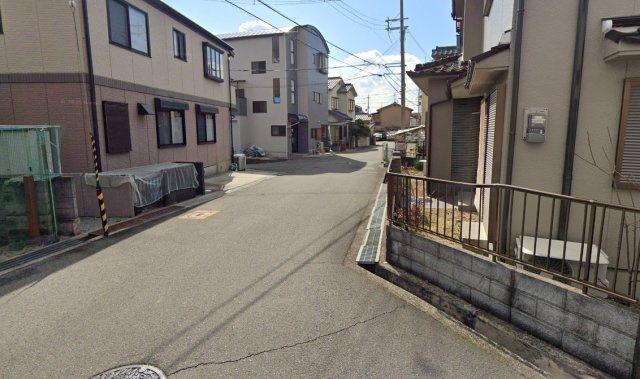 アゼリア2号館の周辺
