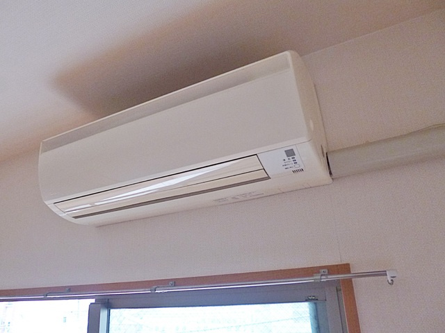 フェイムイッサの設備|エアコンあります。