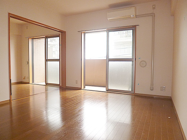 フェイムイッサの洋室|洋室です。