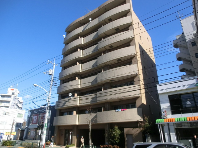 フェイムイッサの外観|おしゃれな鉄筋コンクリート造のオートロックマンションです。