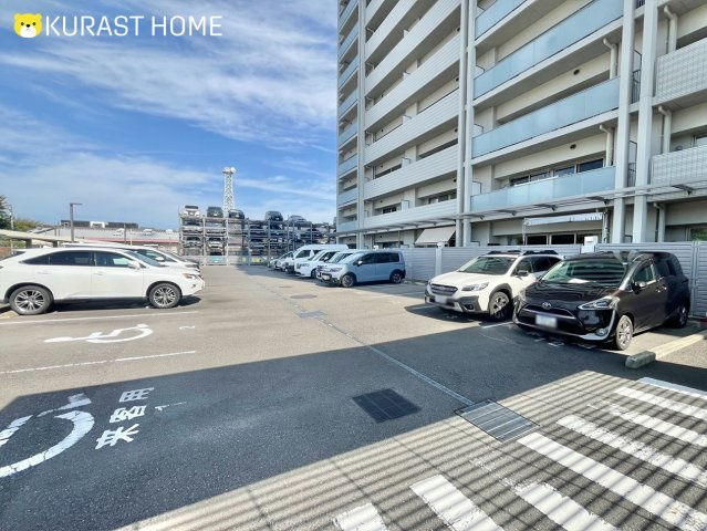 京都桂川つむぎの街マークスクエア　10階の駐車場