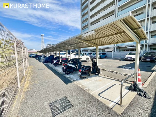 京都桂川つむぎの街マークスクエア　10階の駐輪場