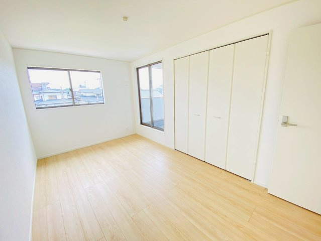 クレイドルガーデン／菊陽町津久礼第11／1号棟の洋室