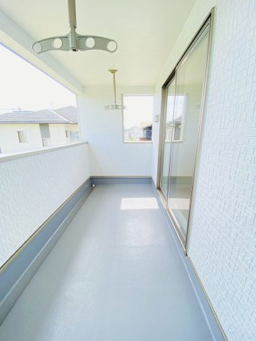クレイドルガーデン／菊陽町津久礼第11／1号棟のバルコニー
