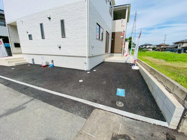 クレイドルガーデン／菊陽町津久礼第11／1号棟の駐車場